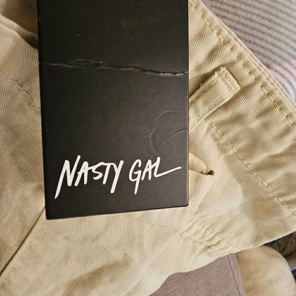 NWT Nasty Gal high waisted khaki trouser pants sz 6 with 30" Inseam - Picture 3 of 7